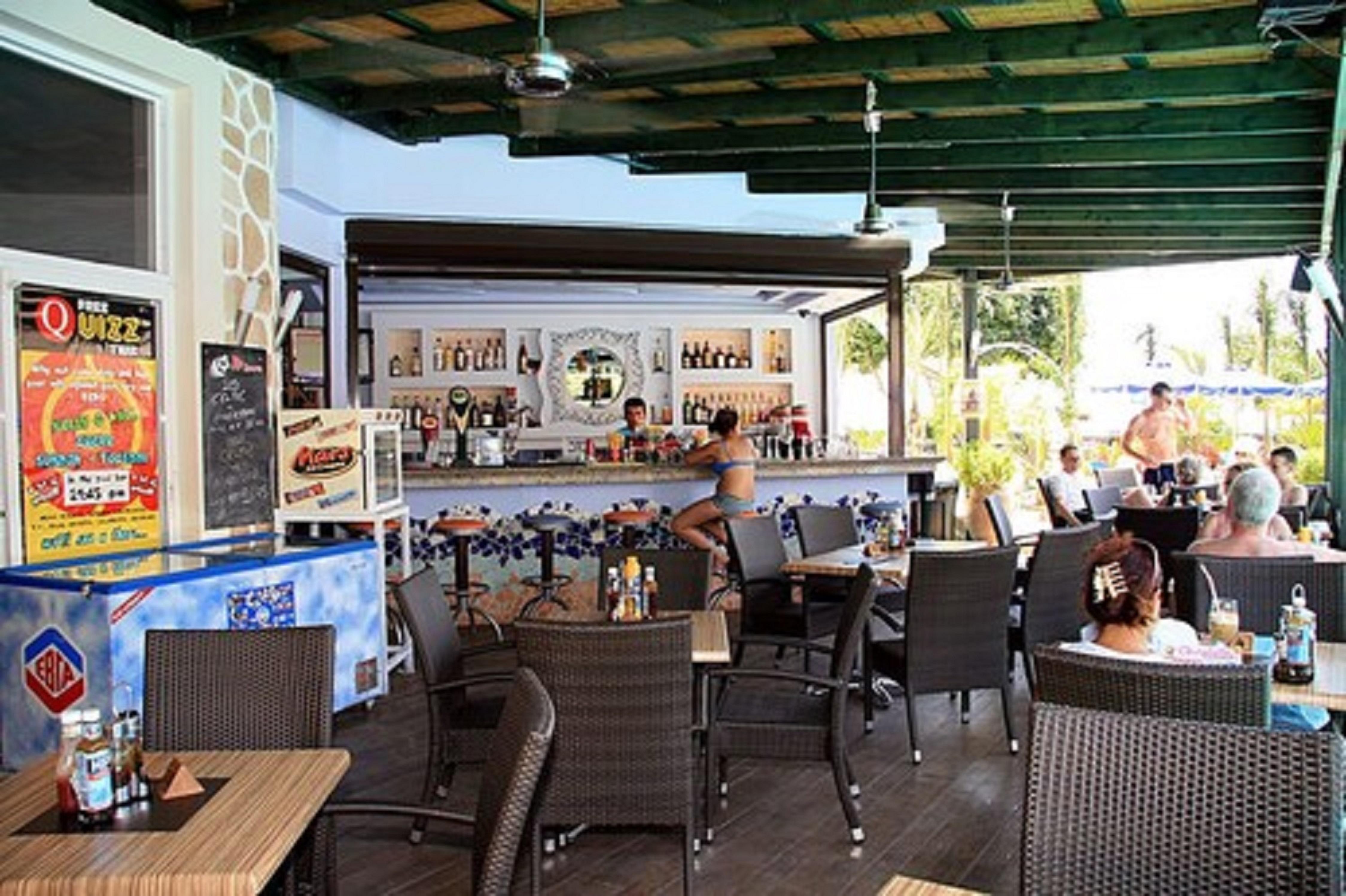 Pefkos & Hotel 3*